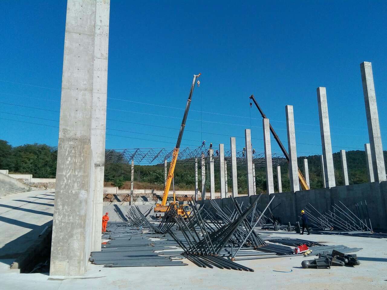 公主岭搅拌站网架